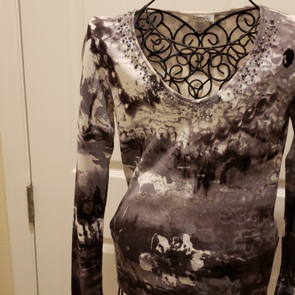 Conrad  Sz S/P Mocha and Off white Sweater